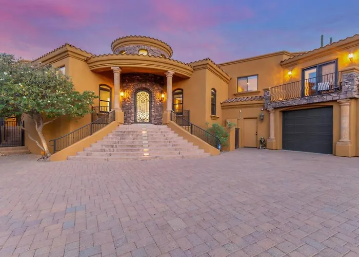 5br, 3 Den Oasis With Pool, Hot Tub And Fountain Views *