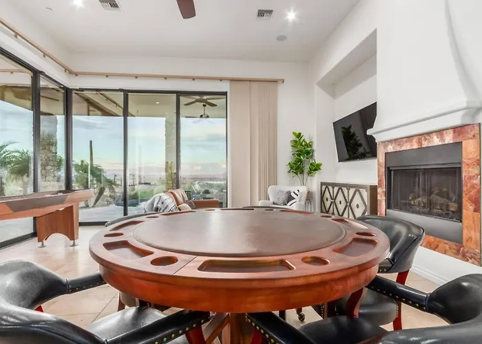 5br, 3 Den Oasis With Pool, Hot Tub And Fountain Views Holiday home Fountain Hills