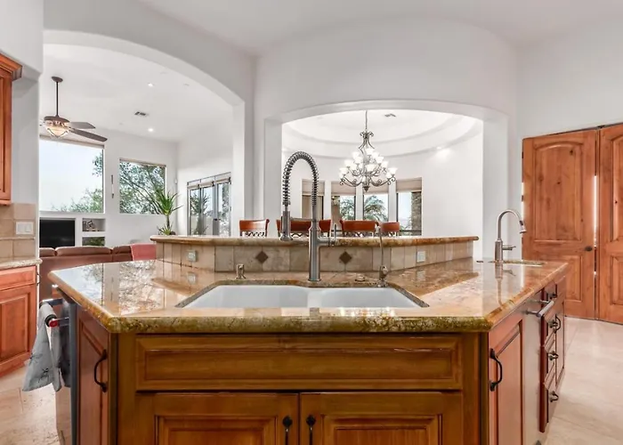 5br, 3 Den Oasis With Pool, Hot Tub And Fountain Views Fountain Hills