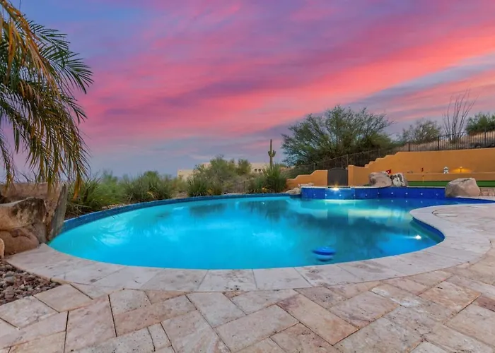 Holiday home 5br, 3 Den Oasis With Pool, Hot Tub And Fountain Views Fountain Hills